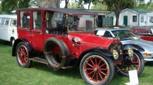 Rudi & Joan Kamper 1912 Mercedes